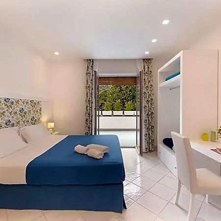 Casa Aurora - In *